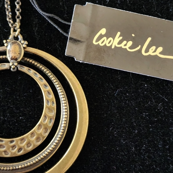 Antique Brass Gold Circle Pendant Cookie Lee Necklace NWT - Picture 11 of 12